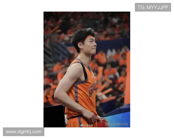 [CBA]王哲林火力全开 后撤步三分手起刀落.